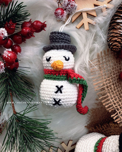 Snowman Amigurumi Christmas Ornament