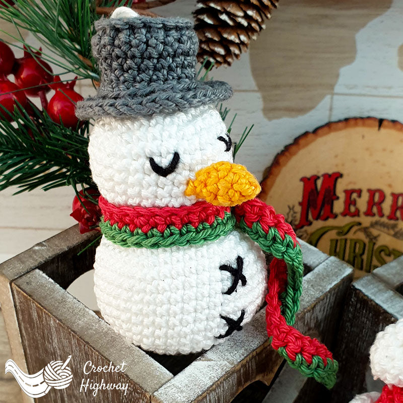 Snowman Amigurumi Christmas Ornament