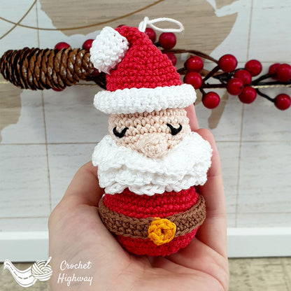 Santa Claus Amigurumi Christmas Ornament