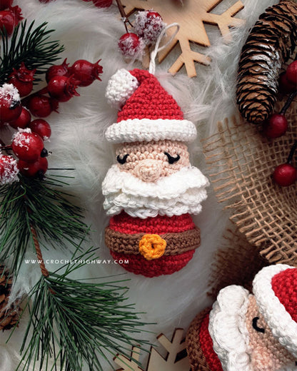 Santa Claus Amigurumi Christmas Ornament