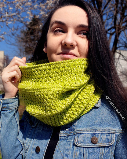 Cosmopolitan Cowl