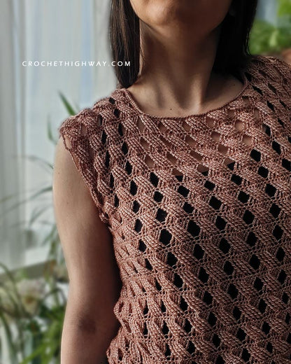 Hourglass Crochet Top