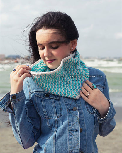 Steppingstone Cowl